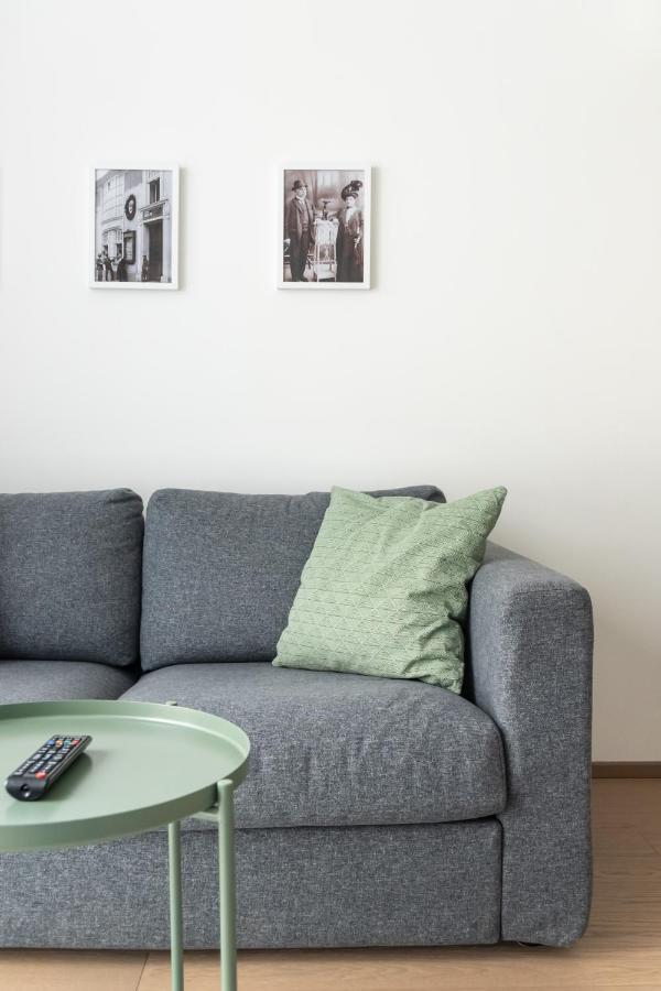 Quiet And Cozy Apartment Next To Mariahilfer Strasse And Naschmarkt With Ac, Minimum 30 Nights Wien Ngoại thất bức ảnh