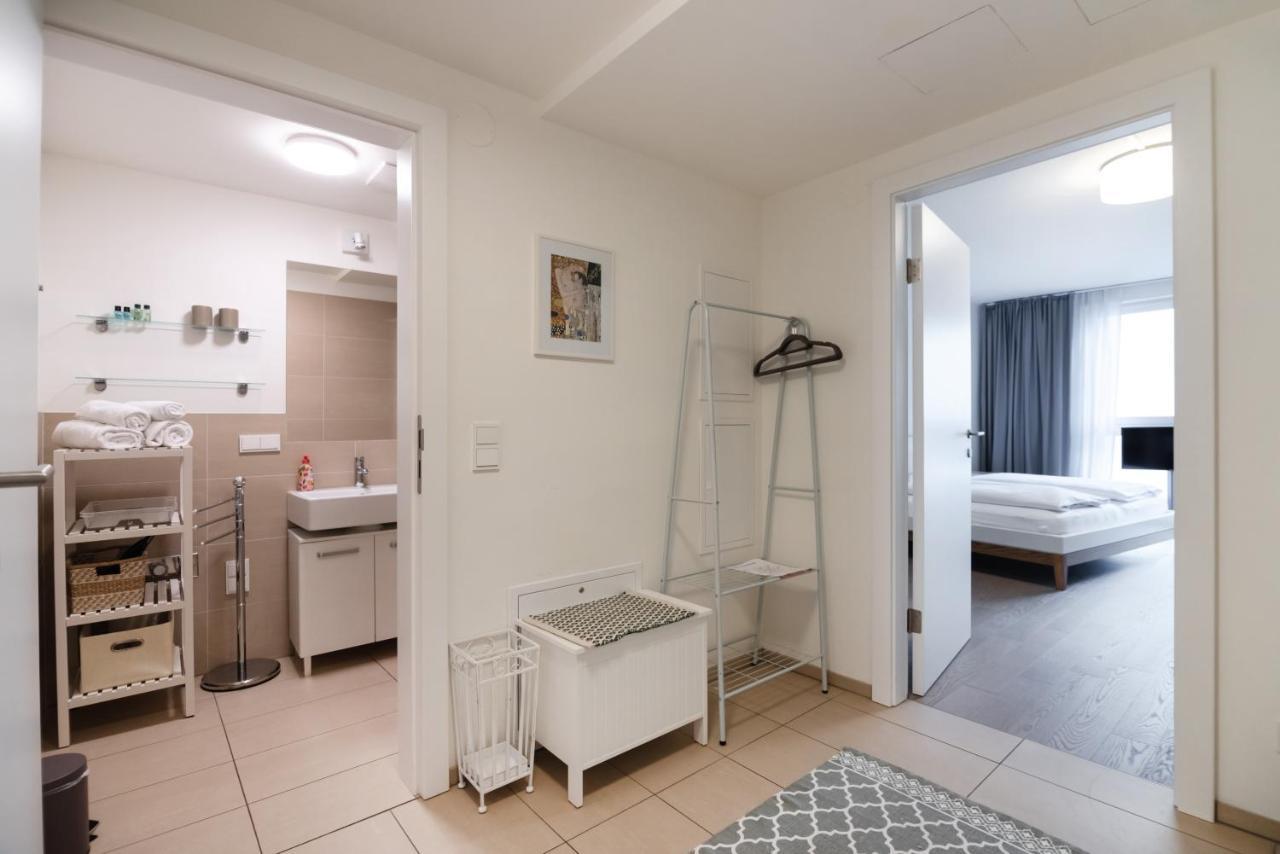 Quiet And Cozy Apartment Next To Mariahilfer Strasse And Naschmarkt With Ac, Minimum 30 Nights Wien Ngoại thất bức ảnh