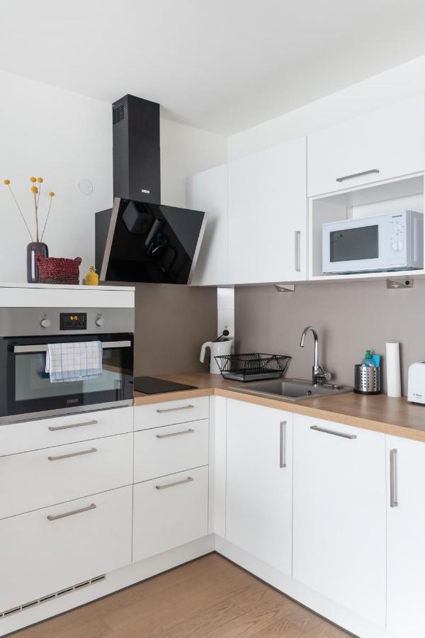 Quiet And Cozy Apartment Next To Mariahilfer Strasse And Naschmarkt With Ac, Minimum 30 Nights Wien Ngoại thất bức ảnh