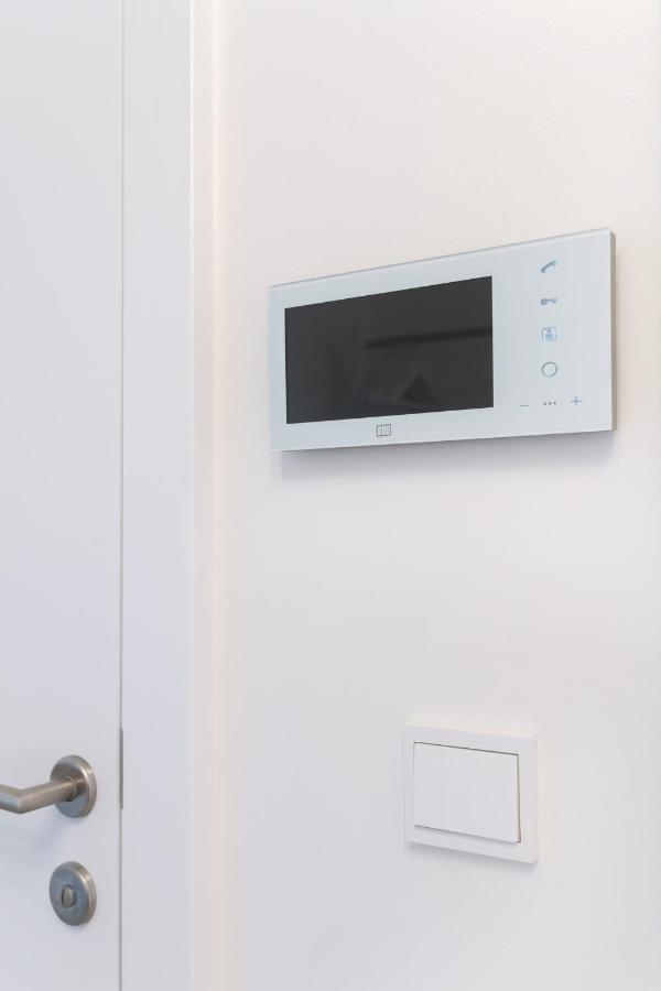 Quiet And Cozy Apartment Next To Mariahilfer Strasse And Naschmarkt With Ac, Minimum 30 Nights Wien Ngoại thất bức ảnh