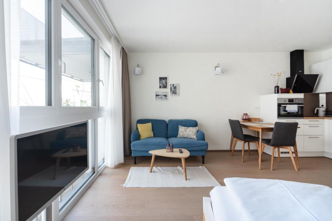 Quiet And Cozy Apartment Next To Mariahilfer Strasse And Naschmarkt With Ac, Minimum 30 Nights Wien Ngoại thất bức ảnh